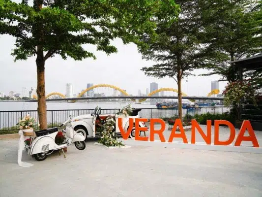 veranda