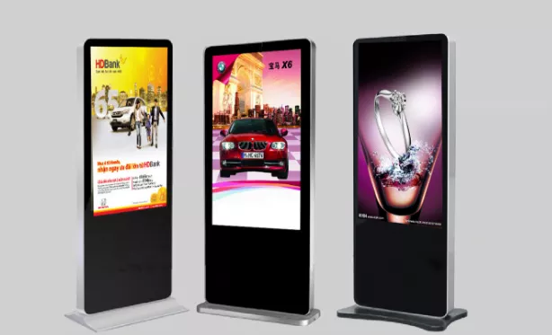 Man hinh LCD quang cao